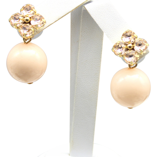 Prvate Selection, Stecker